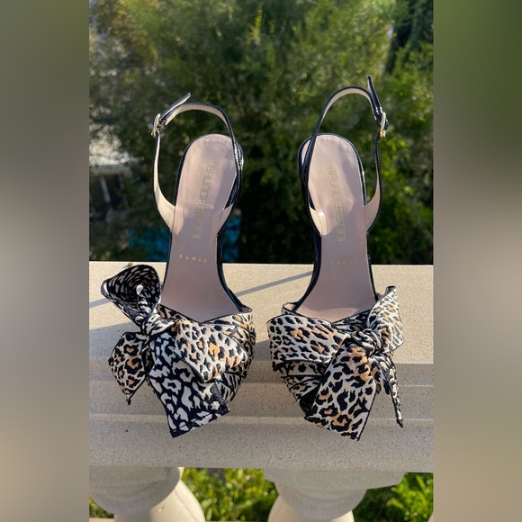 Brunofrizoni vintage animal print platforms with a silk bow size 6B - Picture 2 of 8
